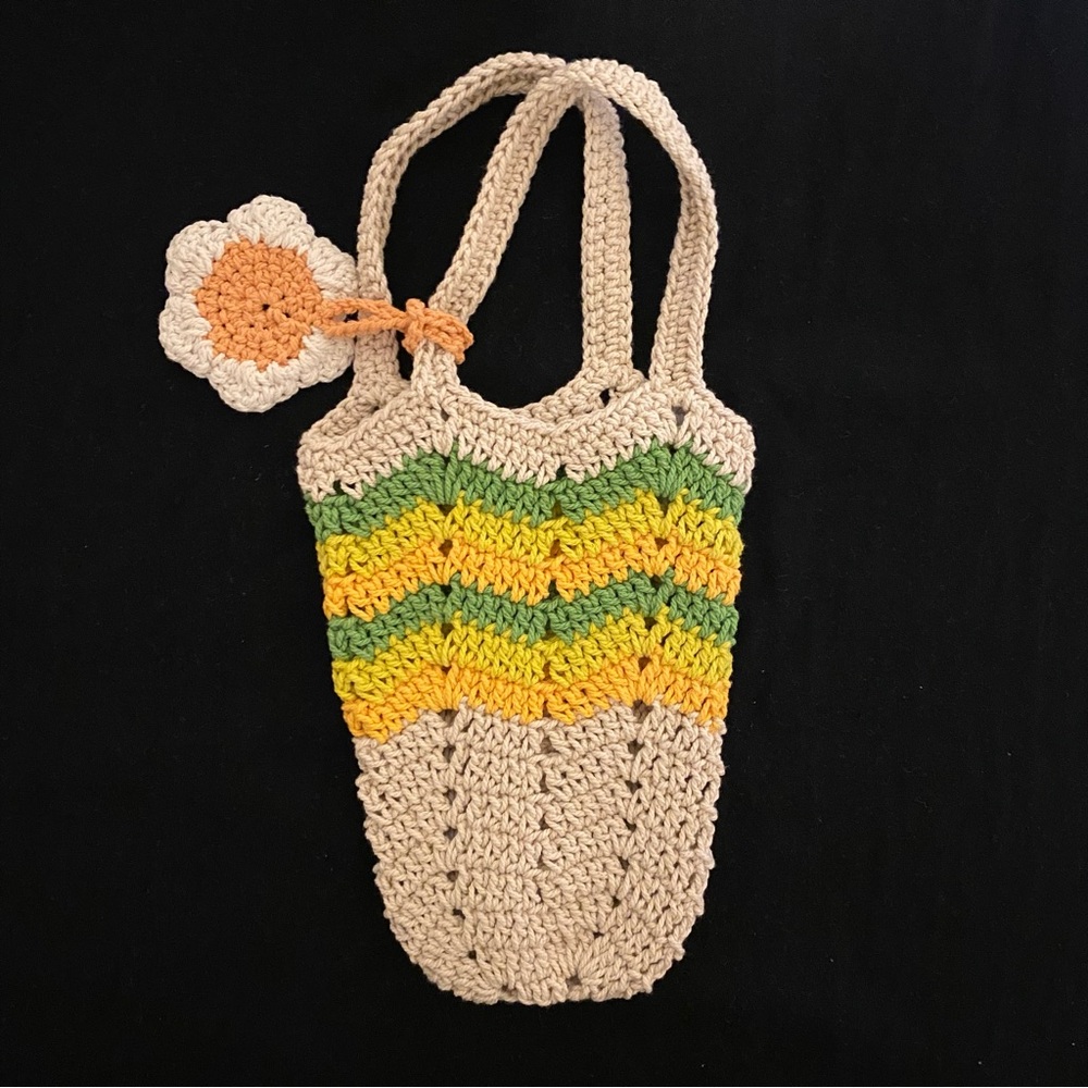 Granny Crochet Bottle Holder.